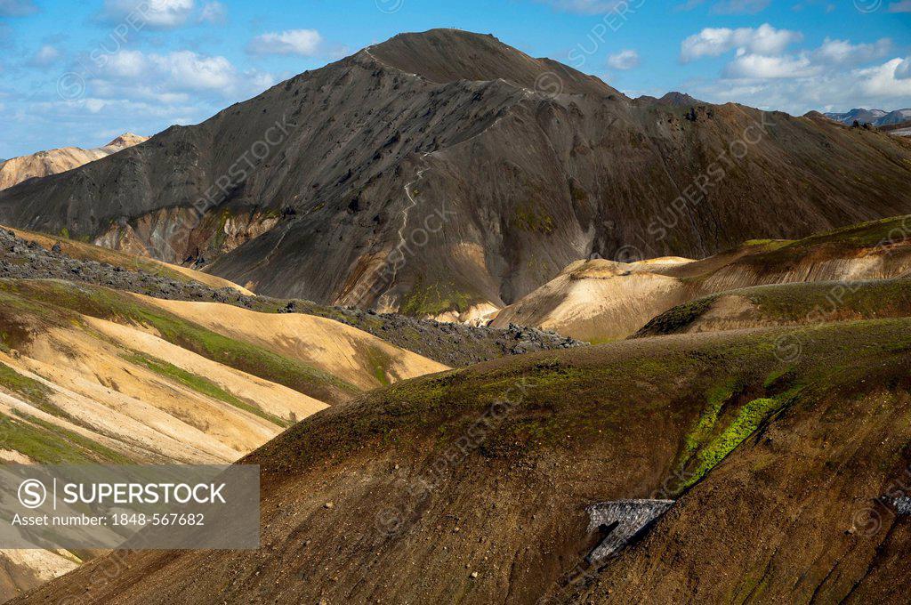 Bl Hn Kur Volcano Laugahraun Lava Field And Rhyolite Mountains On The