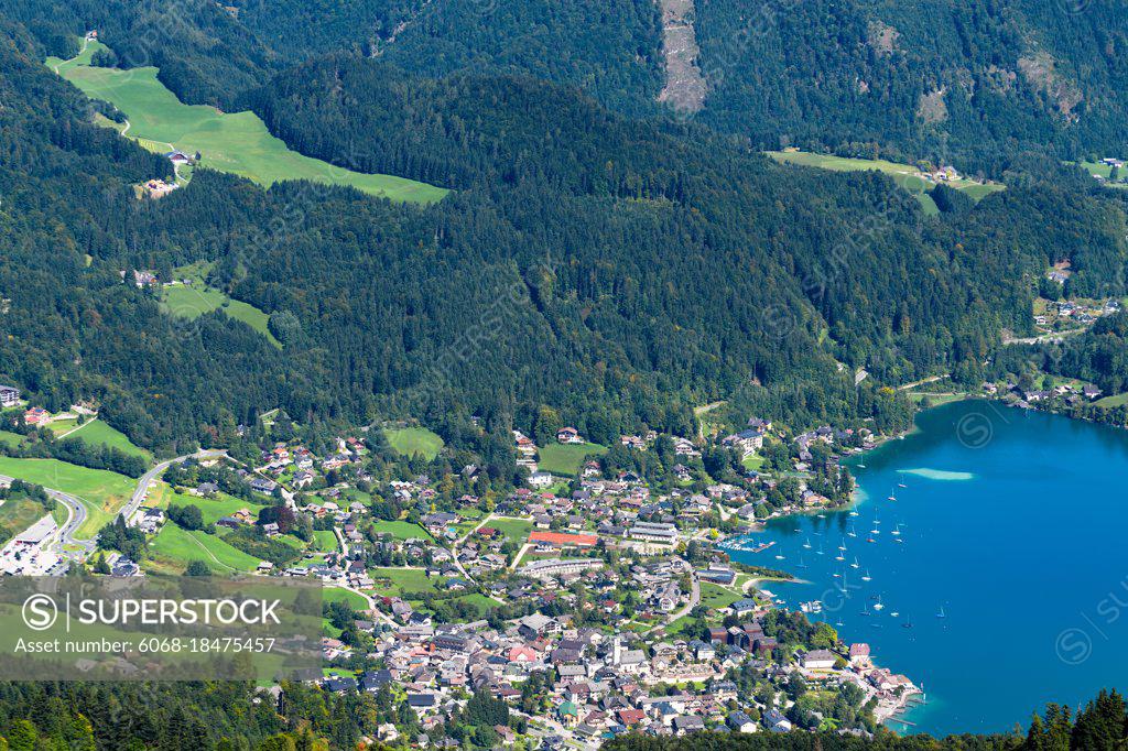 View from Zwölferhorn Mountain down to St Gilgen SuperStock