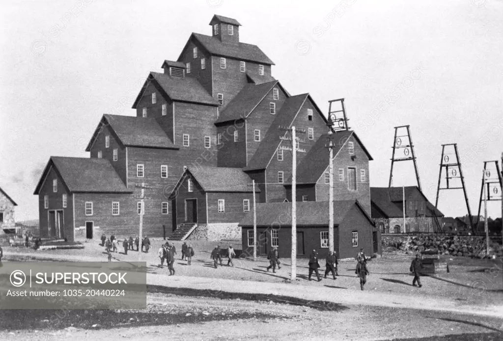 Hancock, Michigan:  c. 1900 The Quincy Mine No. 2 Shaft Hoist House used to lower workers into the copper mine.