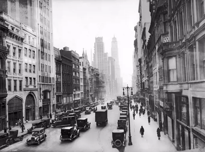 New York, New York:    c. 1934 New York city street scene.