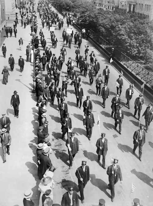 New York, New York:   1916 Part of the huge parade of over 10,000 striking streetcar men as they passed down Park Avenue on their to a mass meeting in Union Square.