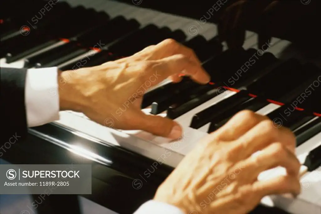 Person playing the piano