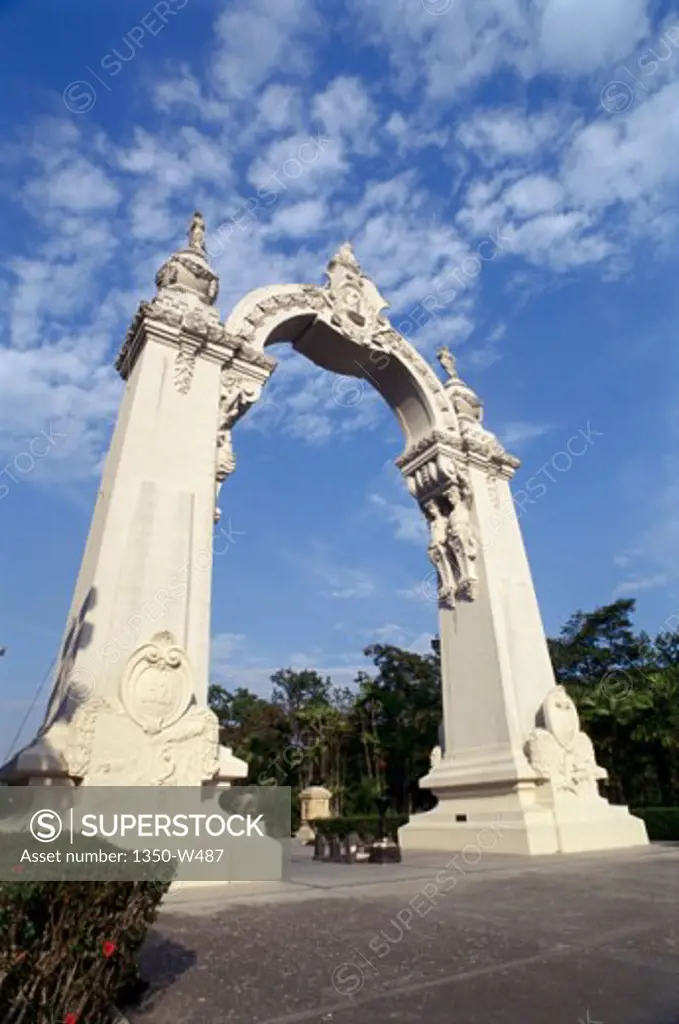 Low angle view of a triumphal arch, Arch of Carabobo, Carabobo, Venezuela