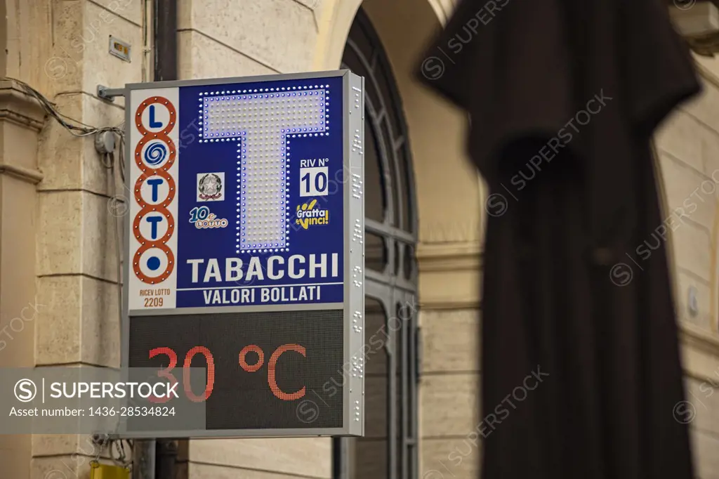 Milan, Italy 30 august 2022: Signage of Sali e Tabacchi, Italian for Tobacconist. Also called a tobacco shop, a tobacconist's shop or a smoke shop is ...