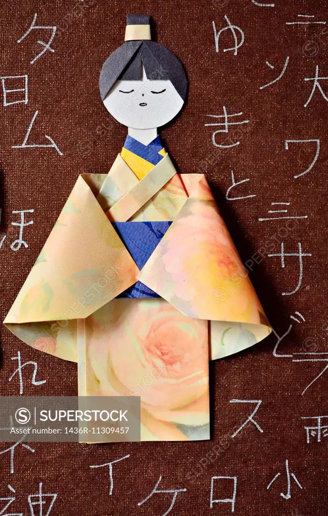 Hand made paper Japanese cute Kimono dolls.