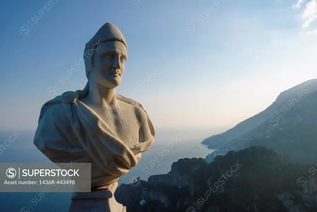 Villa Cimbrone, Belvedere, Terrace of Infinity, Ravello, Amalfi coast / Costiera Amalfitana, Province of Salerno, Campania, Italy, Europe