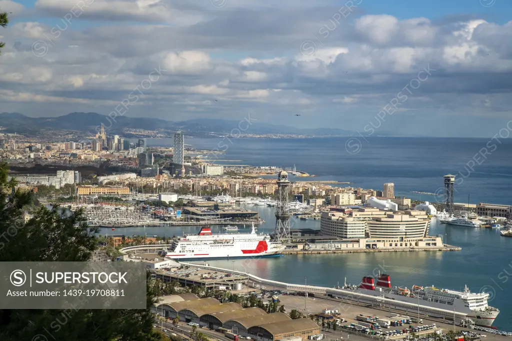 Spain, Catalonia, Barcelona, Port and coastal architecture