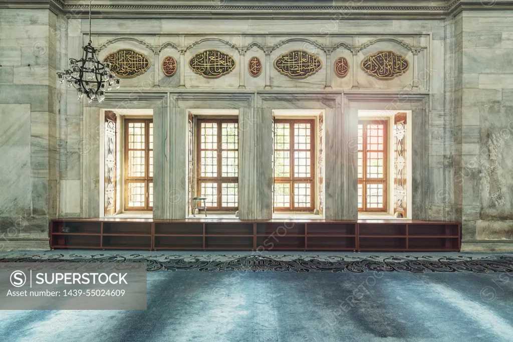 Interior of Nuruosmaniye Mosque in Istanbul, Turkiye