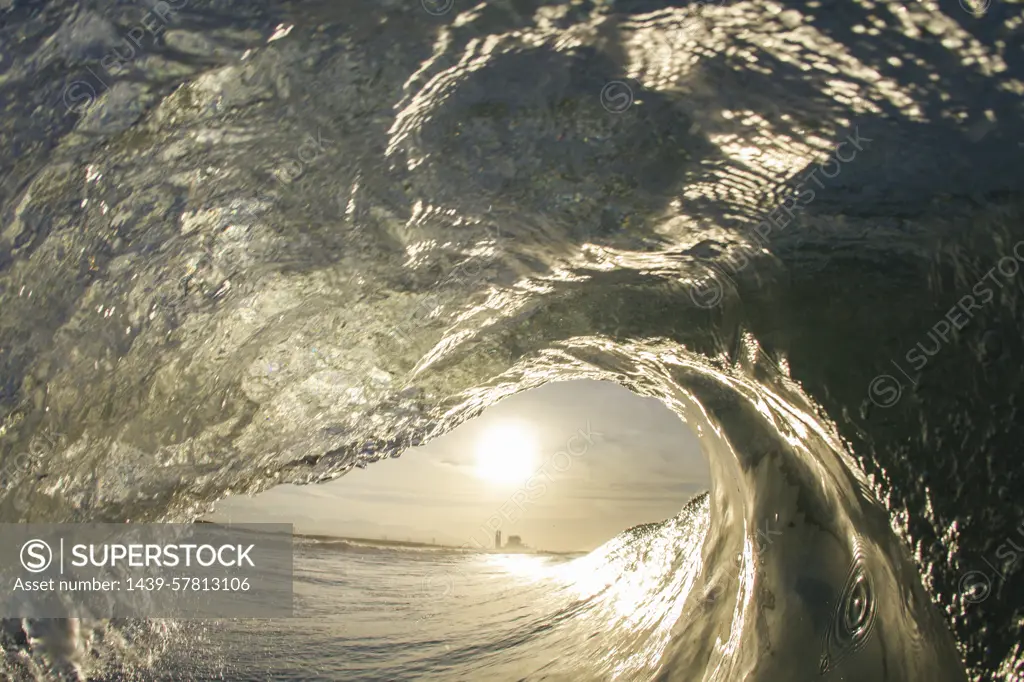 Barrelling wave, Hawaii, USA