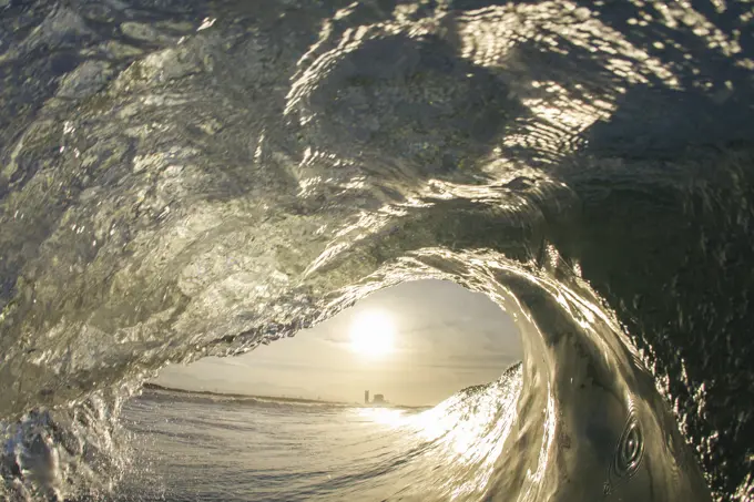 Barrelling wave, Hawaii, USA