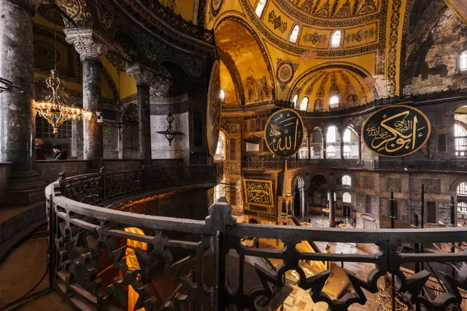 Interior of Hagia Sophia (Aya Sofya), Sultanahmet, Istanbul, Turkey