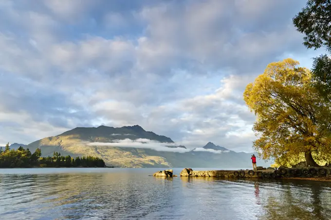 Tourist by sea, Queenstown, New Zealand