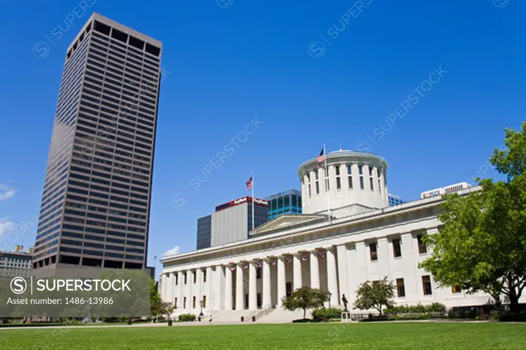 Facade of a government building, Ohio Statehouse, Columbus, Ohio, USA