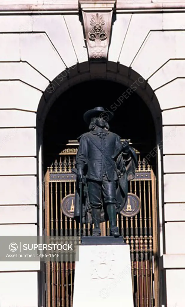 USA, Maryland, Baltimore, Cecilius Calvert Statue