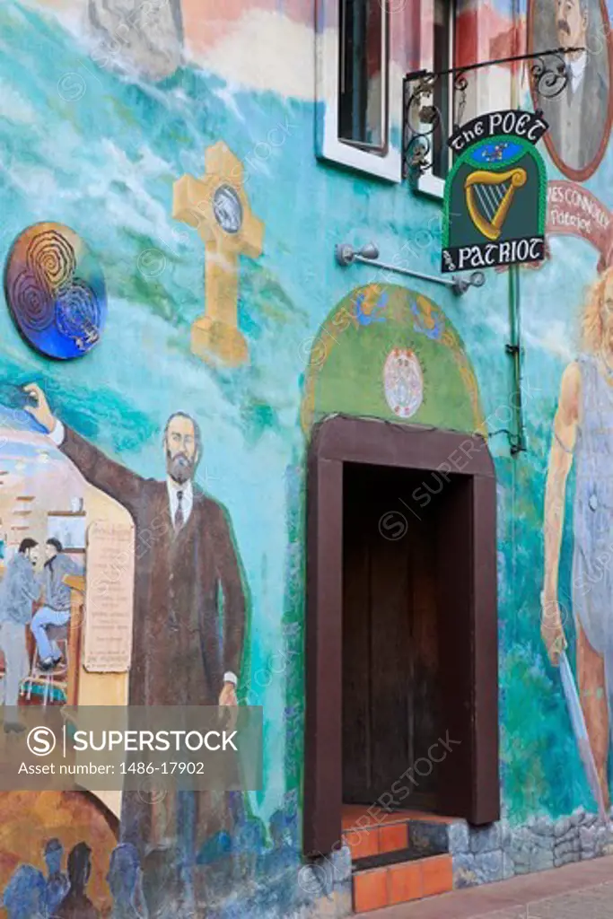 Mural on Poet And Patriot Irish Pub Santa Cruz California USA