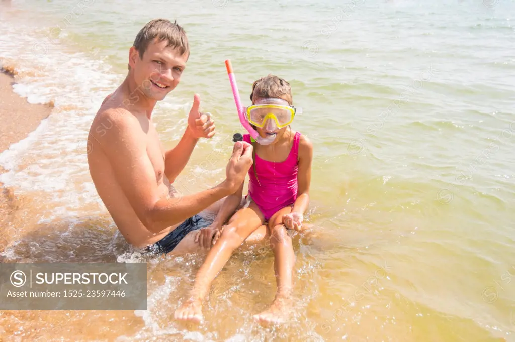 Dad and daughter are considering seven years found underwater shell