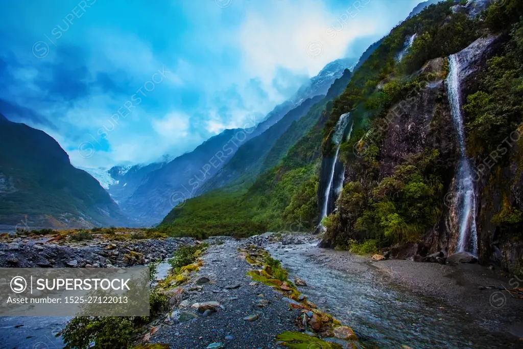 beautiful scenic of franz josef glacier most popular traveling destination in south island new zealand