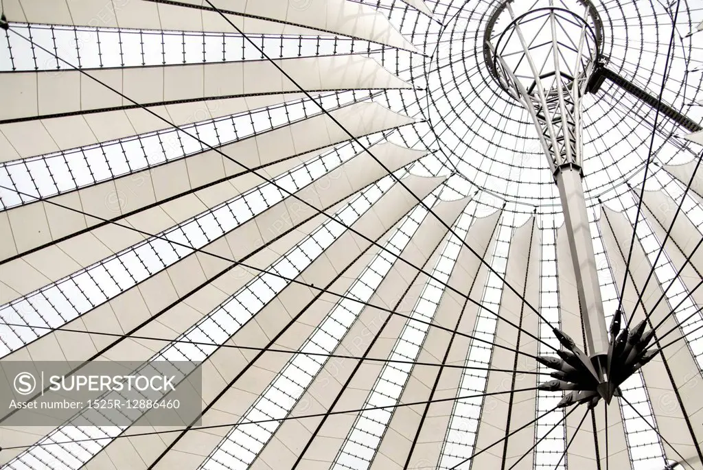 Modern stadium&rsquo;s architecture roof