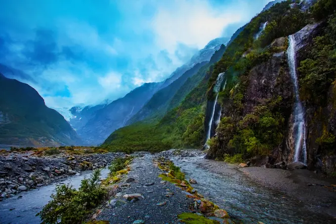 beautiful scenic of franz josef glacier most popular traveling destination in south island new zealand