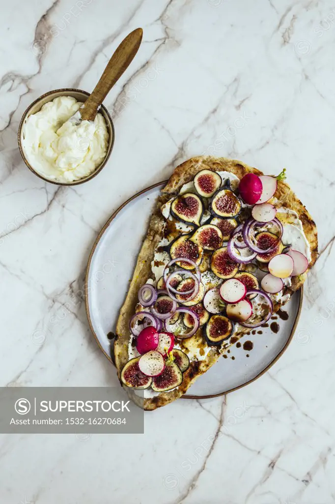 Flatbread with Labneh, Figs, Radish and Red Onion