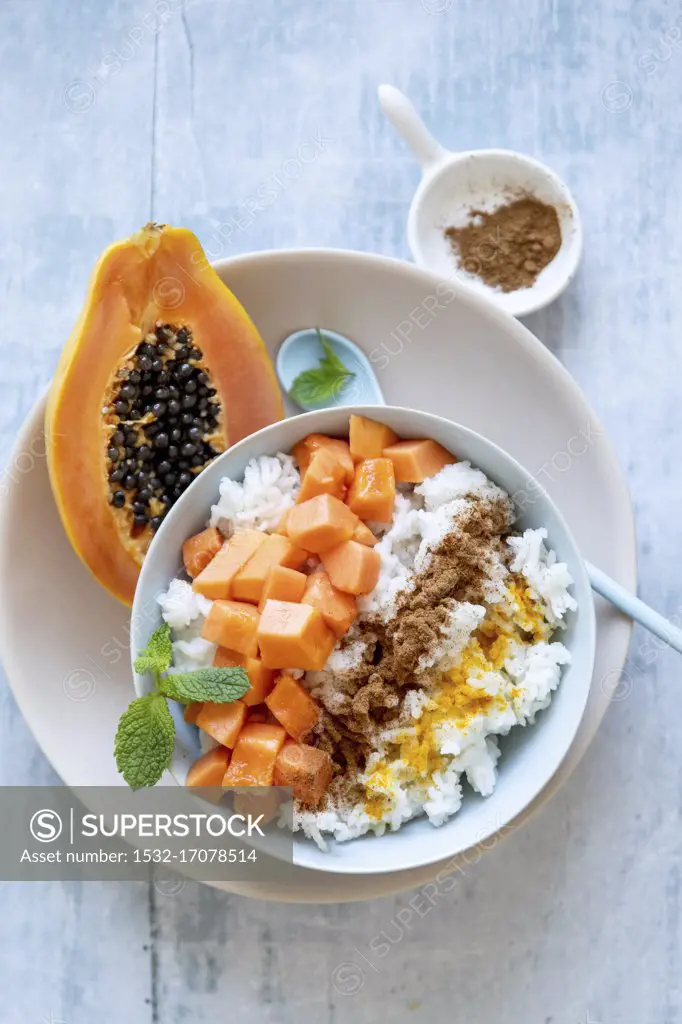 Basmati rice pudding with papaya