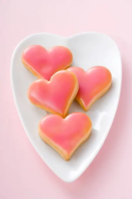 Heart-shaped biscuits (coloured background)