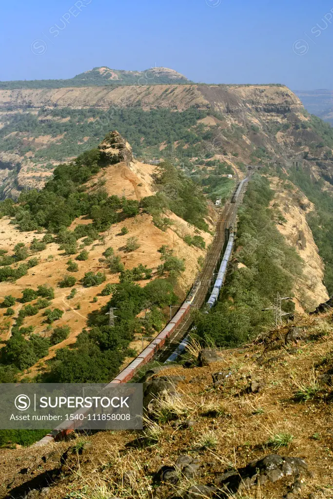 Western Ghats ; Deccan Plateau ; Kalyan ; Maharashtra ; India