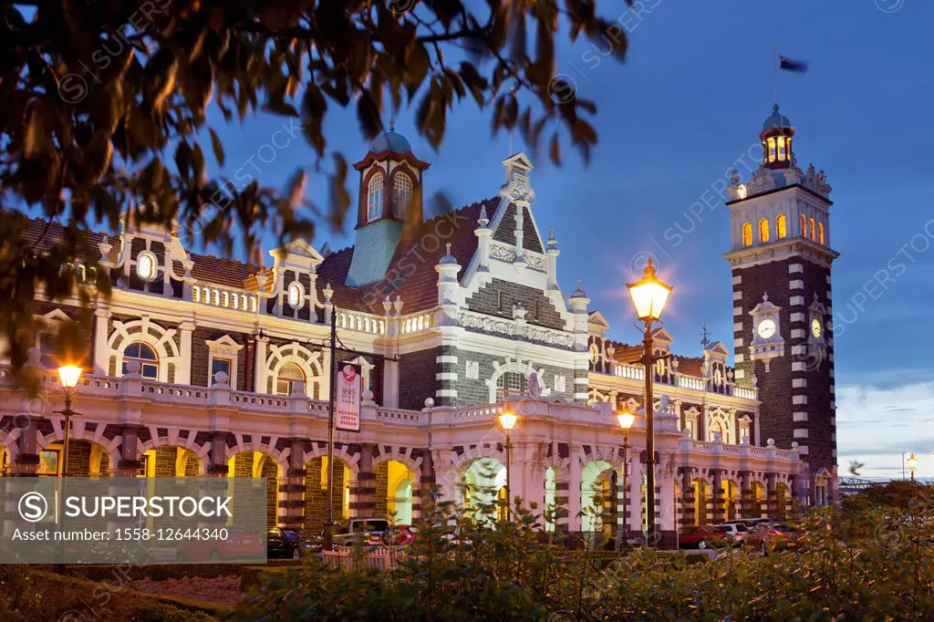 Dunedin, railway station, Otago, south Island, New Zealand