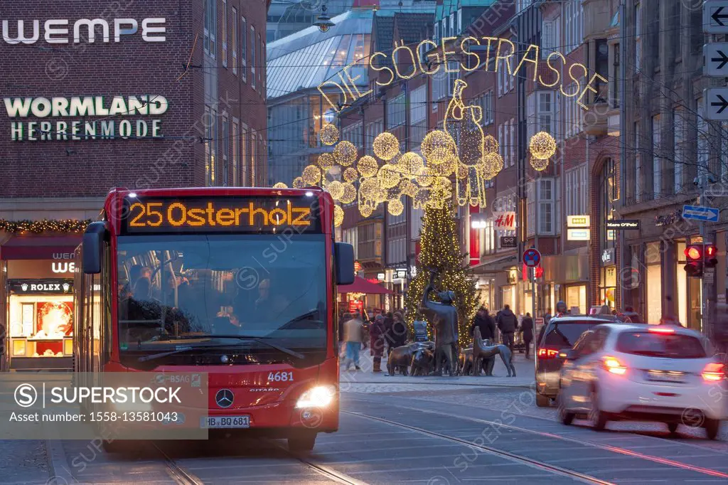 Busam bowl basket with shopping street Sögestrasse with Christmas lighting at dusk, Bremen, Germany, Europe