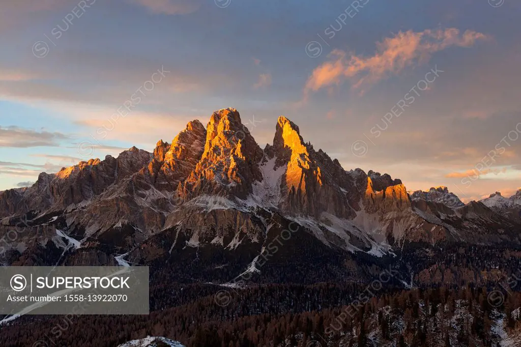 Cristallo Group, Ampezzo Dolomites, Cortina d'Ampezzo, Belluno, Veneto, Italy,