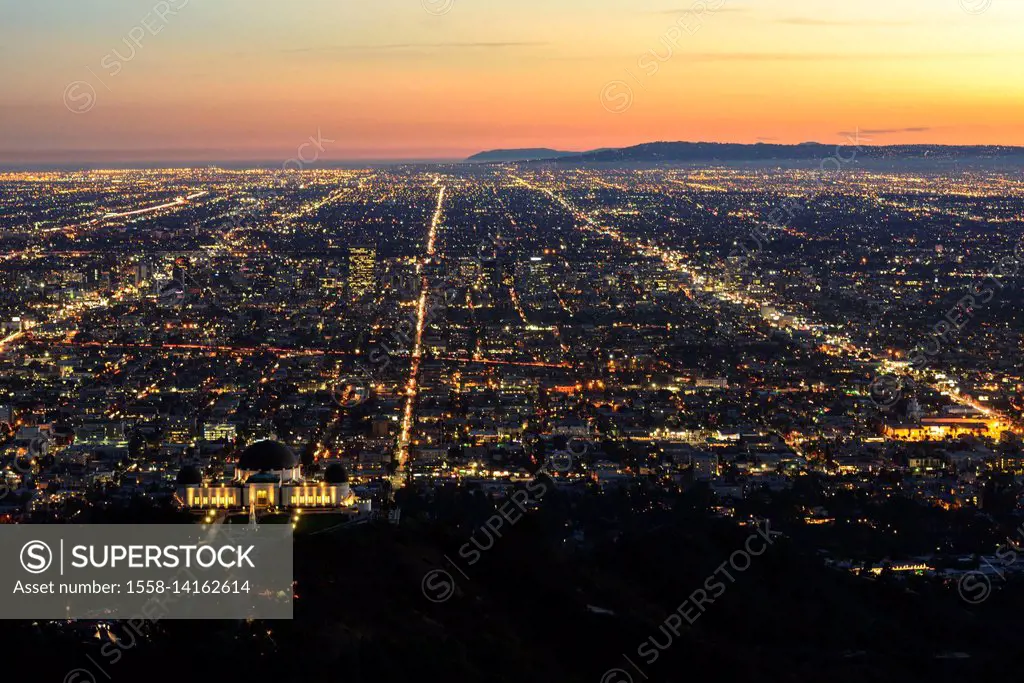 Los Angeles Skyline and Griffith Observatory, California, Los Angeles, USA