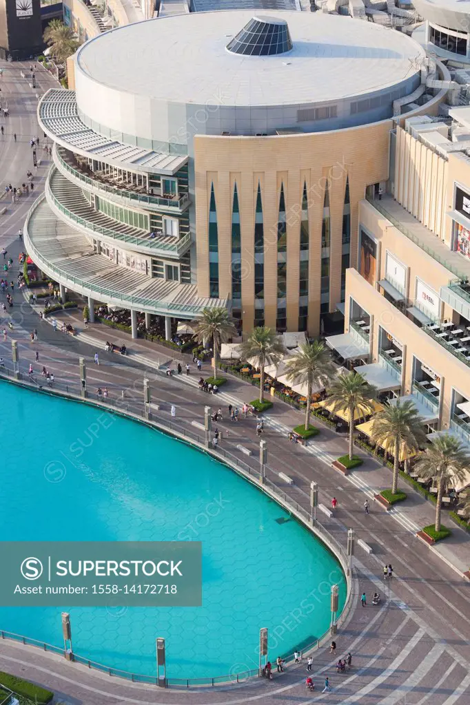 UAE, Dubai, Downtown Dubai, Dubai Mall, elevated view