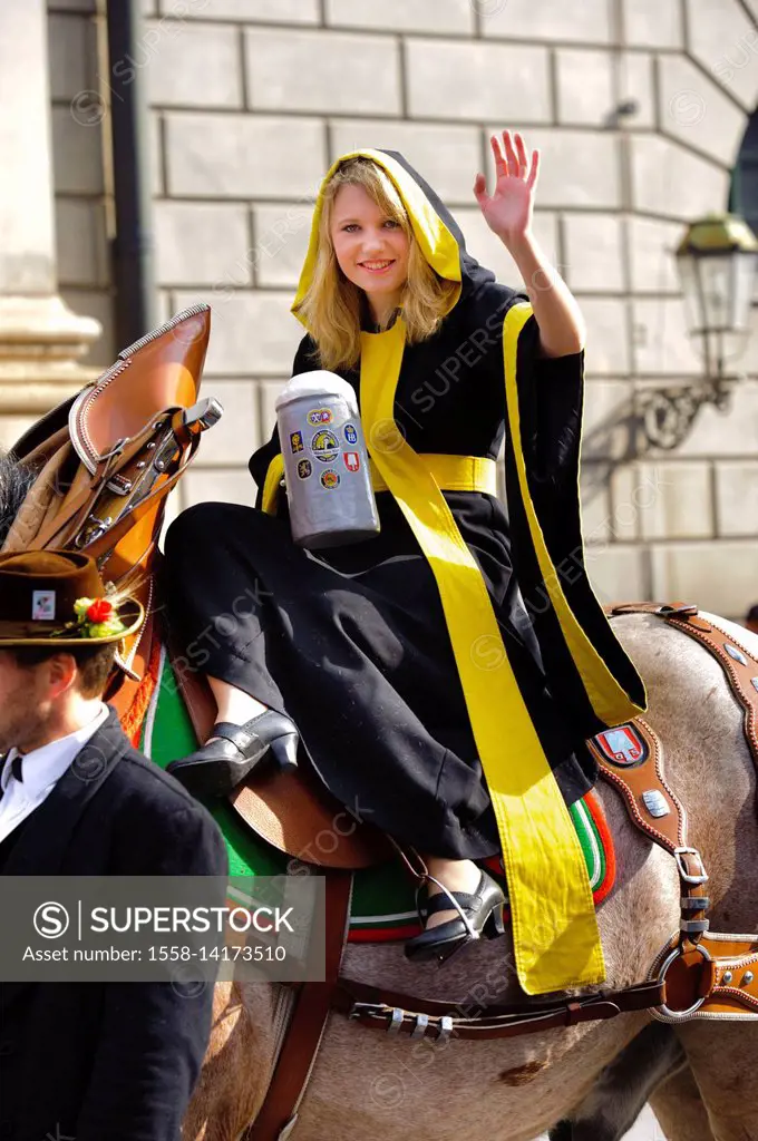 traditional costume parade at the beginning of Oktoberfest in 2012, Munich Kindl Maria Newrzella,