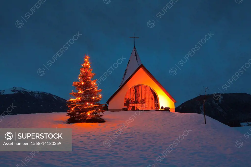 Austria, Tyrol, Mieming, chapel with Christmas tree,