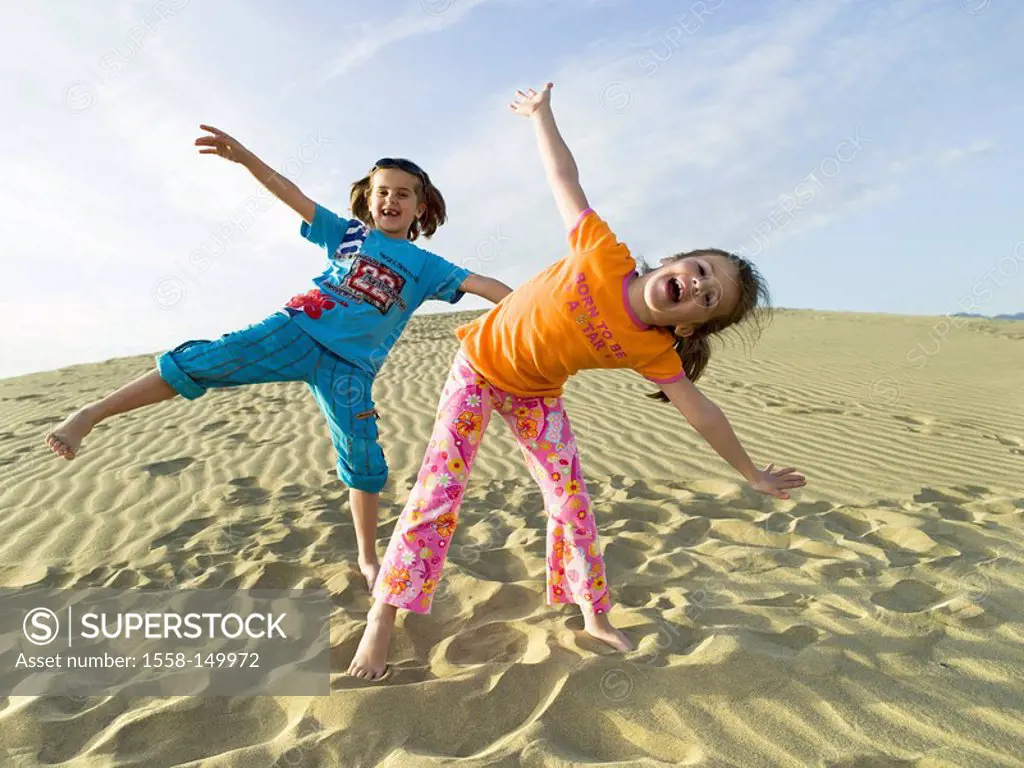 Rants dune, children, girl, cheerfully, jokes, laughing, gesture, summer, sand_dune, sand, people, siblings, twins, sisters, friends, two, cheerfully,...