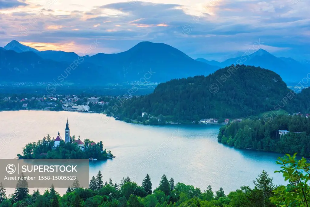 Slovenia, Bled, Bled island and Church of the Assumption of Maria at sunrise