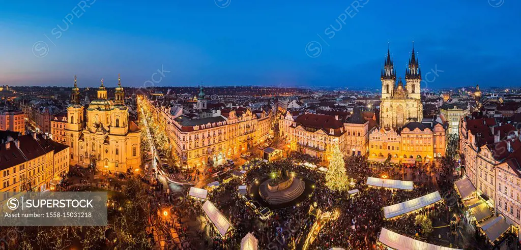 Christmas market in the old town of Prague, Czech Republic