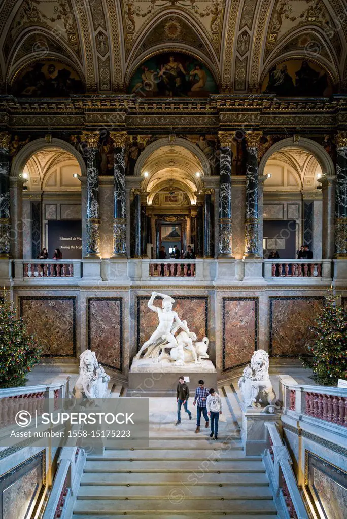 Austria, Vienna, Kunsthistoriches Museum, Art History Museum, interior entranceway