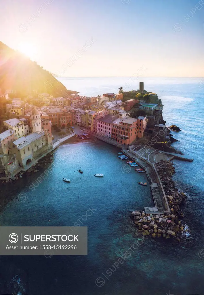 Vernazza, 5 Terre, Liguria, Italy. Aerial view of Vernazza at sunrise.