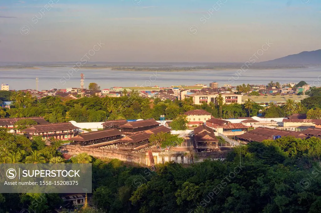 Mawlamyine (Mawlamyaing, Moulmein), prison, city and sea, Mon State, Myanmar (Burma)