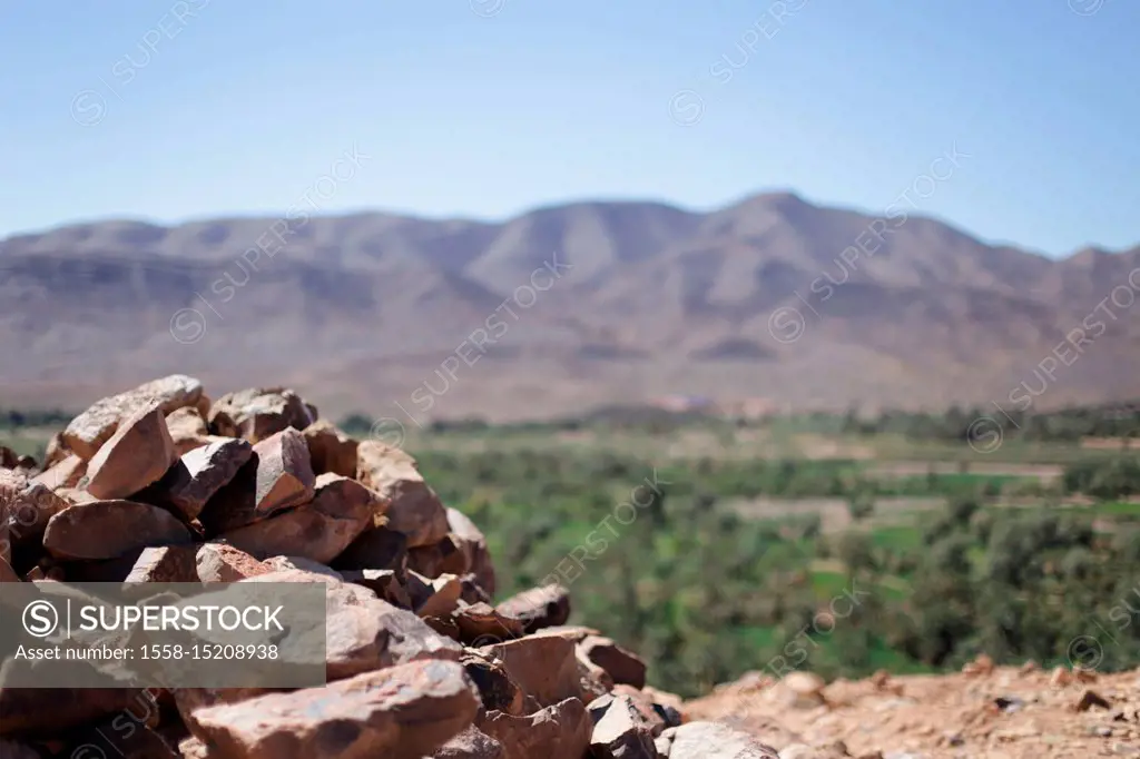 Morocco, Agdz, travel route along road N9, Jbel Kissane