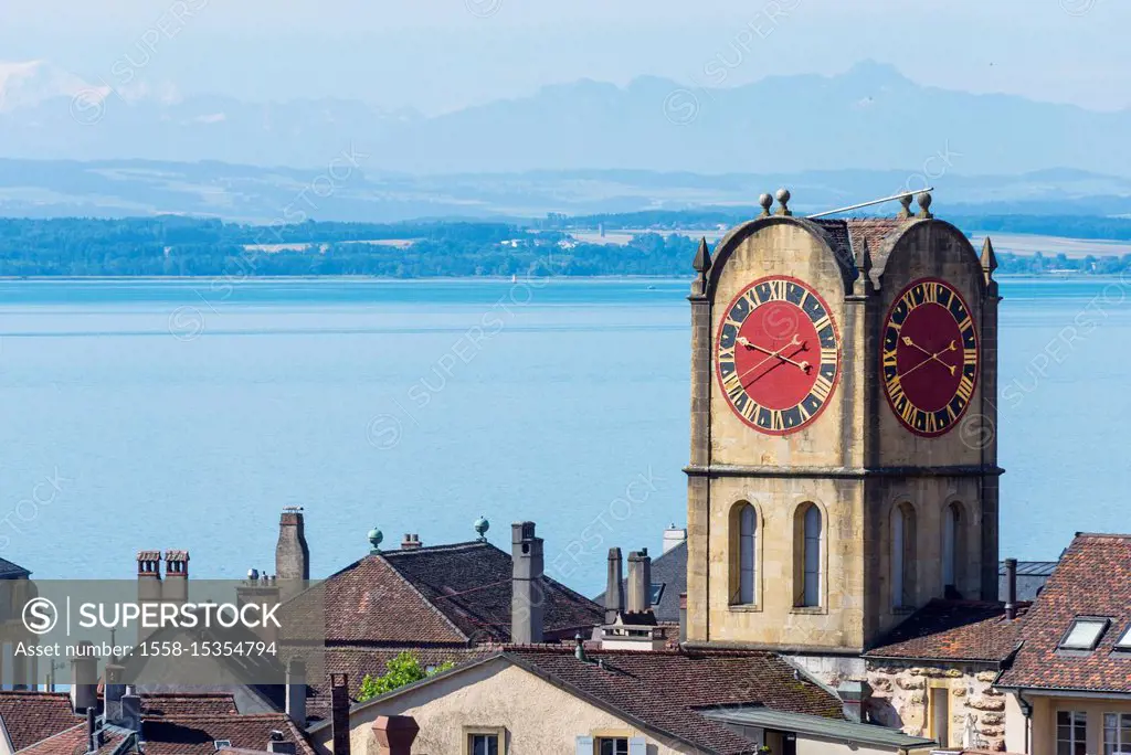 Old town with tower 'Tour de Diesse' in front of Lac de Neuchatel, Neuchtel, Canton Neuchtel, Western Switzerland, Switzerland