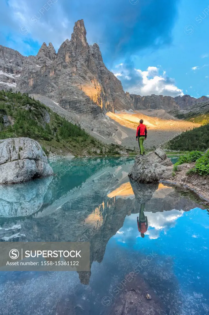 Dito di Dio (Finger of God) reflected in the turquoise water of Sorapiss lake, Dolomites, Cortina d' Ampezzo, Belluno, Veneto, Italy