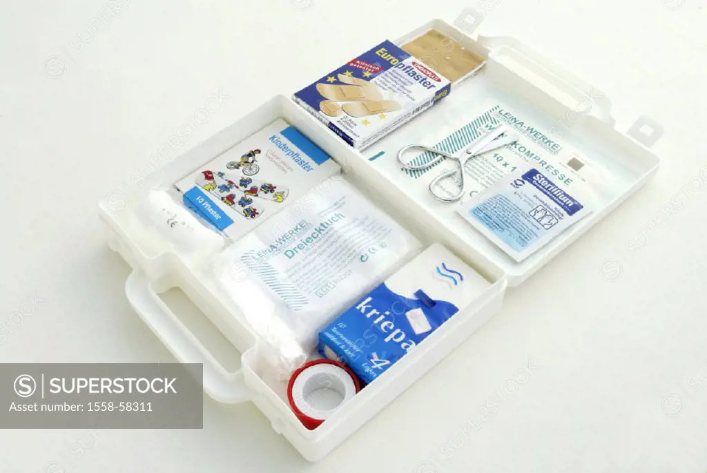 Auto first aid kit