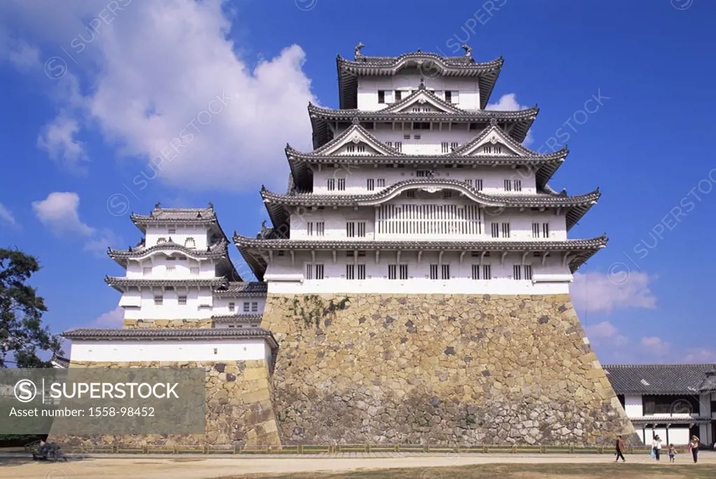 Japan, island Honshu, Himeji, castle, Shirasagi-jo, from below  Asia, Eastern Asia, island state, rise ´Himeyama´, ´castle of the white heron´, constr...