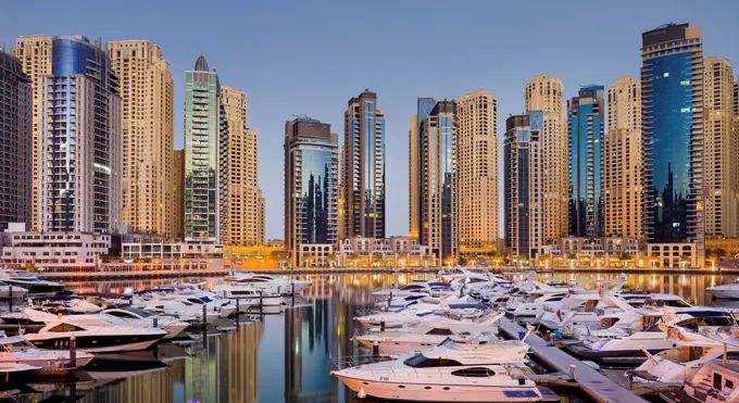 Yachts in the harbour of Dubai Marina, high rises, Dubai, United Arab Emirates