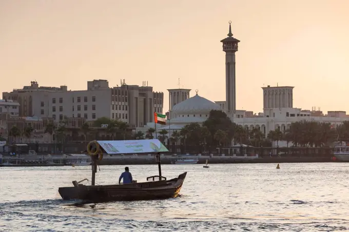 UAE, Dubai, Deira, Abra water taxis on Dubai Creek