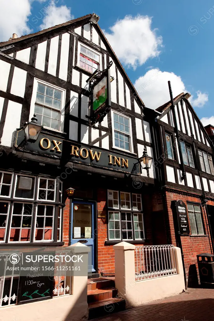 Ox Row Inn sitting on Butcher s Row Salisbury. SuperStock