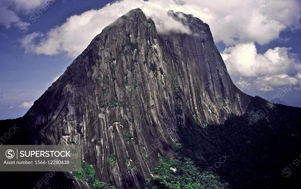 Aerial view of the yet unclimbed Eastern wall of Cerro Aratitiyope. exceeding one thousand meters high. The mountai rises one thousand six hundred met...