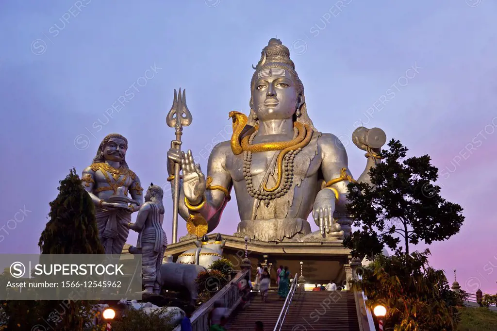 Lord Shiva Statue in Murudeshwar. Karnataka, India Stock Photo - Alamy